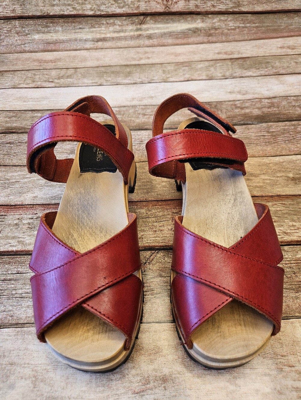 Swedish Hasbeens wooden clogs sandals. Size 37